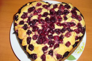 Prajitura delicioasa cu visine - marca Laura Sava