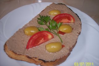 Pateu din ficat de pui