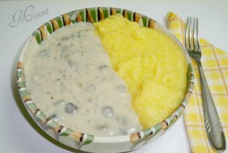 Tocanita de ciuperci