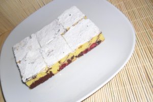 Prajitura cu visine