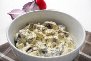 Salata de ciuperci