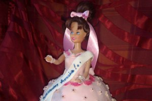 Tort Barbie
