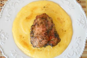 Pui cu ierburi de Provence