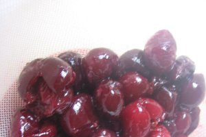 Chesecake cu cirese fara coacere