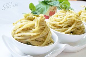 Spaghetti pesto alla genovese