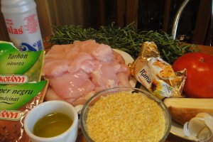 Cuscus cu piept de pui la cuptor