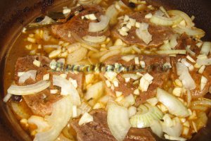 Rasol alb de vitel cu sos