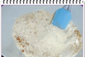Briose cu fructe de padure
