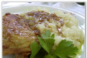 Pui cu scortisoara si curry
