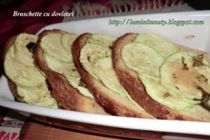 Bruschette cu dovlecei