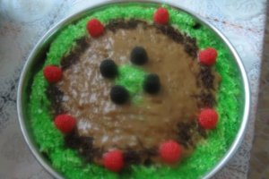 Tort cu crema de nuca de cocos verde