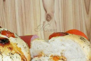Focaccia umpluta