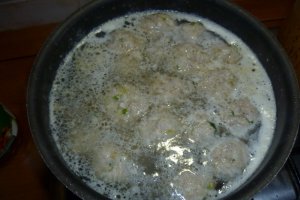 Chiftelute in sos aromat