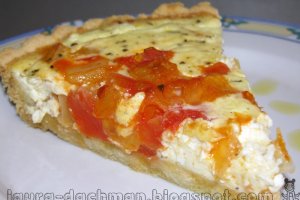 Tarta cu ardei gras si rosii