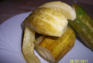 Castraveti murati in doua zile (Castraveti covasiti)