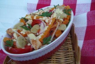 Salata cu piept de pui si ciuperci