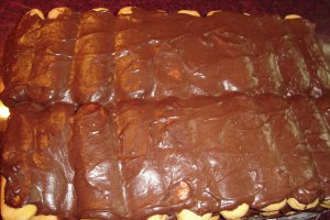 Prajitura  cu biscuiti cu adaos de piscoturi