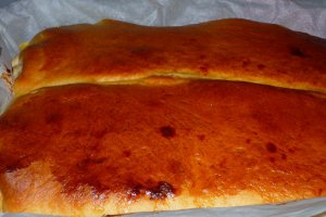 Placinta cu branza dulce si stafide