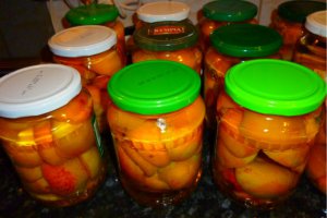 Compot de caise