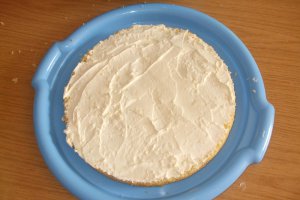 Tort cu piersici