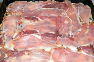 Pizza cu prosciutto crudo