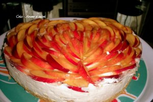 Tort cu iaurt si nectarine -  Reteta numarul 100!!