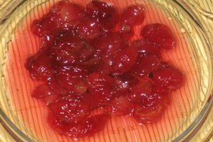 Budinca de menta cu cirese