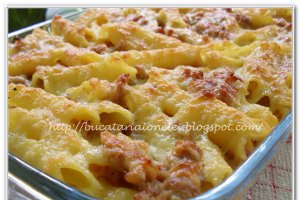 Paste cu carne la cuptor