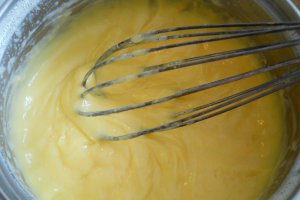 Tort cu mac si crema de branza pentru Dana
