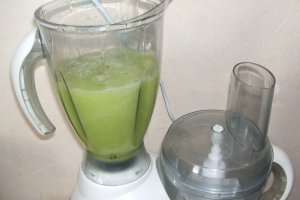 Sorbet de pepene galben cu lamaie