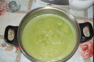 Sorbet de pepene galben cu lamaie