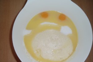 Cuiburi de viespi cu stafide si nuca