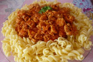Paste cu carne tocata, o mancare gustoasa