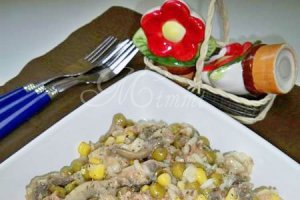 Orez aromat cu legume si ton