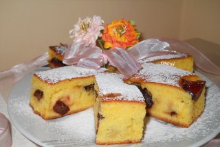 Prajitura cu iaurt si prune