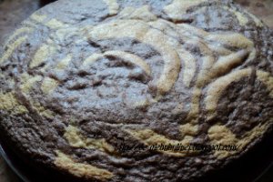 Tort cu mousse de piersici