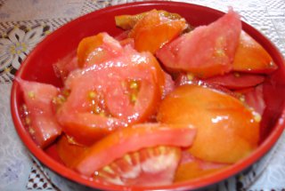Salata de rosii de gradina