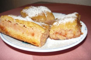 Placinta de gutui