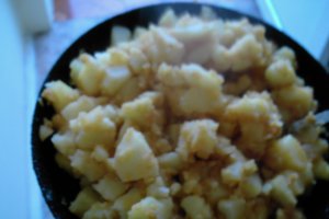 Snitel de piept de pui cu cartofi taranesti