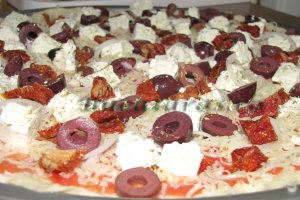 Pizza mediteraneana