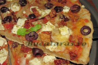 Pizza mediteraneana