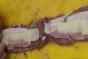 Muschi de porc exotic cu fructe confiate