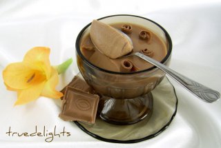 Panna cotta cu cafea si ciocolata
