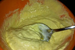 Salata de cruditati cu sos de iaurt