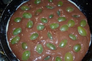 Tarta cu ciocolata si struguri