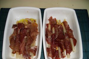 Betisoare crocante de sparanghel cu bacon