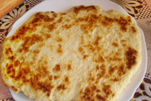Turte "albe si negre" la tigaie