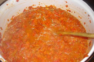 Pasta de gogosari si ardei pentru iarna