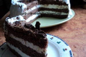 Tort cu crema de lapte condensat