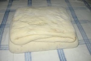 Turte aperitiv cu jumari